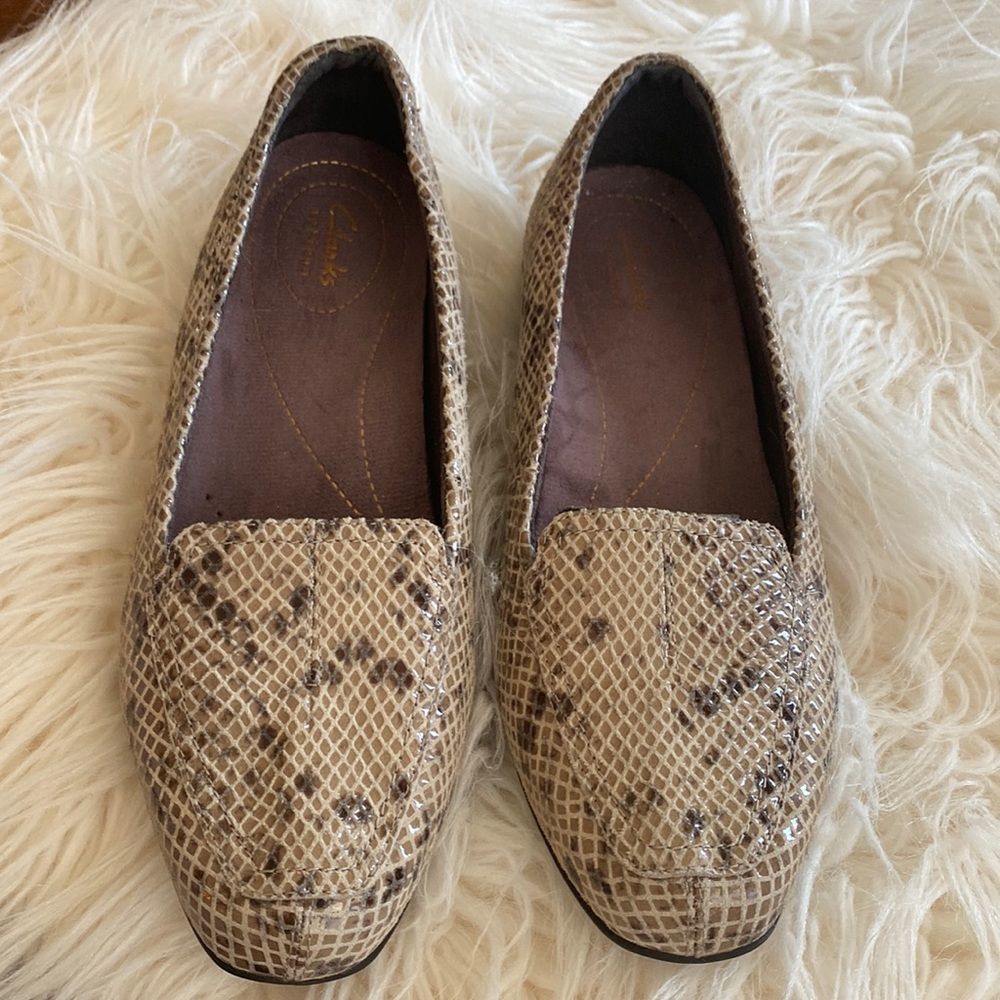 Clarks Artisangorgeous Flats